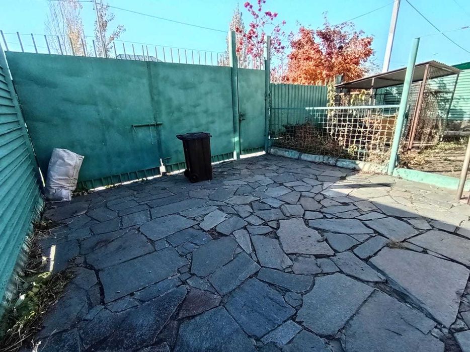 Продается хороший дом, в центре города.