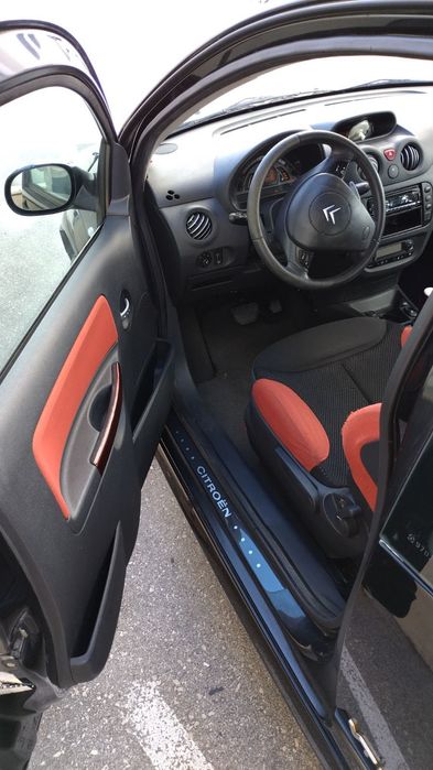 Продавам Citroen C2, подарък 4 летни гуми