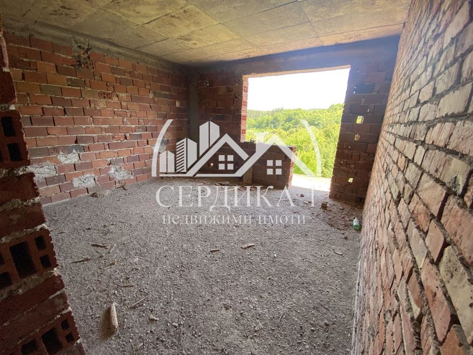 Продава се Къща в с. Згурово, Област Кюстендил - 296 кв.м за 88 €/кв.м - Снимка #1