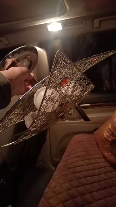 Продам люстру для кухни