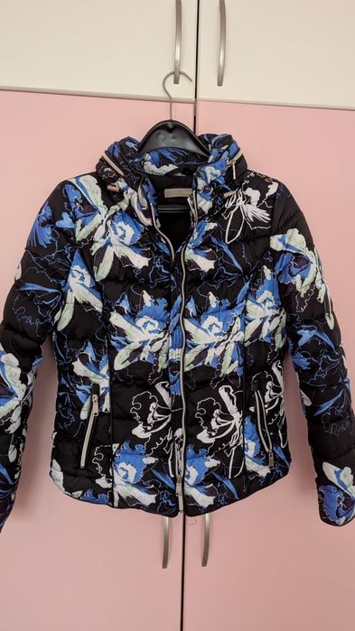 Дамско яке Bata S