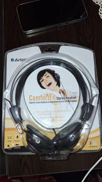 Слушалки с кабел A4tech