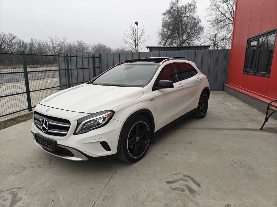 Mercedes Gla 220 4Matic Automat Edition1 Panoramic