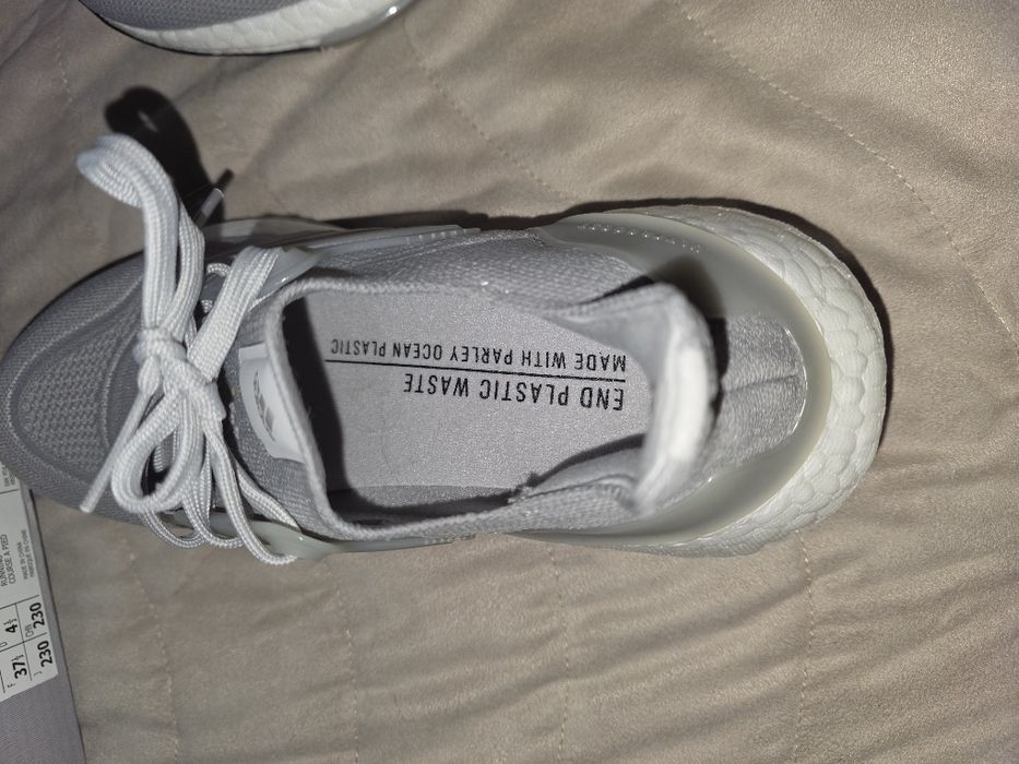Adidas ultraboost 22