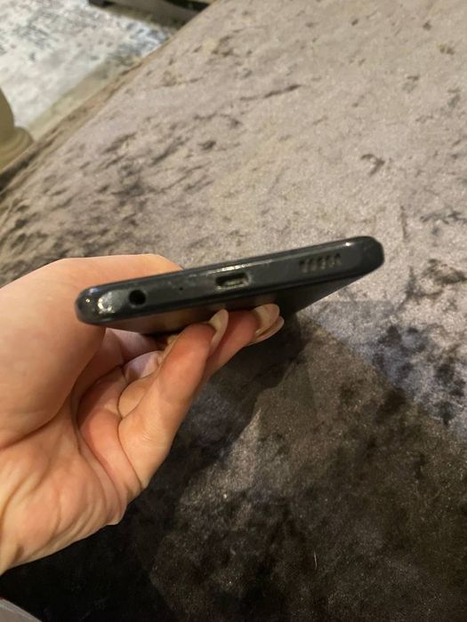 Samsung A03 полностью рабочий телефон в хорошем состоянии не дорого