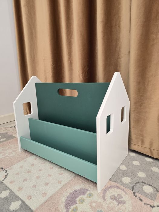 Raft pentru carti - Montessori