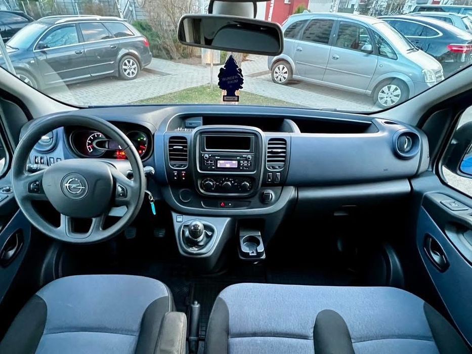Opel Vivaro B Lung 8+1 Locuri An Fabricatie 2018 1,6Diesel 125 Cp Inscris Ro !