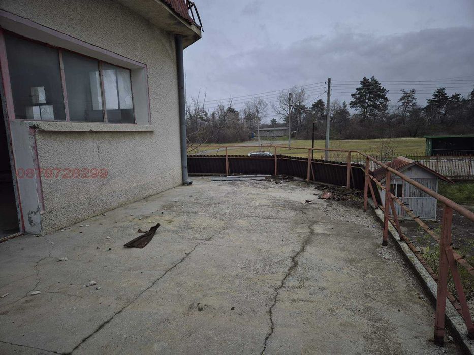 Продава ПРОМИШЛЕНО ПОМЕЩЕНИЕ