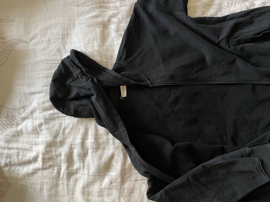 Класическая кофта черная