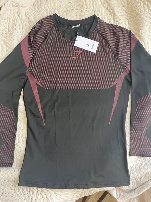 Gymshark onyx тениска