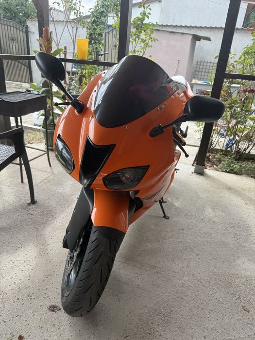 Vand Kawasaki zx6r 2008