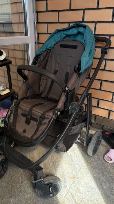 Продам коляску 2 в 1