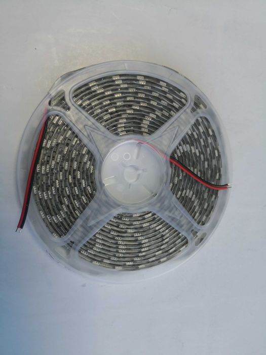Banda led alb 5050 la 5 m