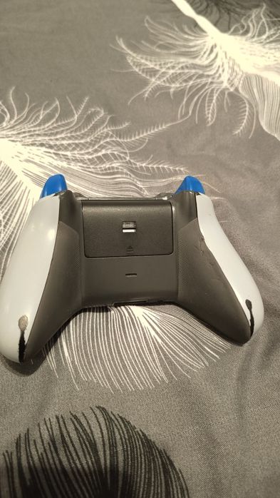 Controller Xbox One / Series Ediție limitata - Gears 5 (Kait Diaz)