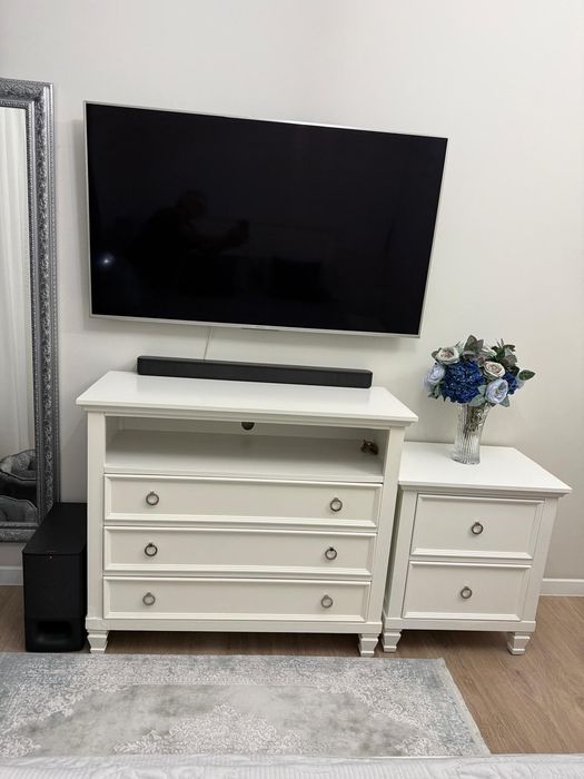 Dormitor mobexpert din lemn masiv 200x160