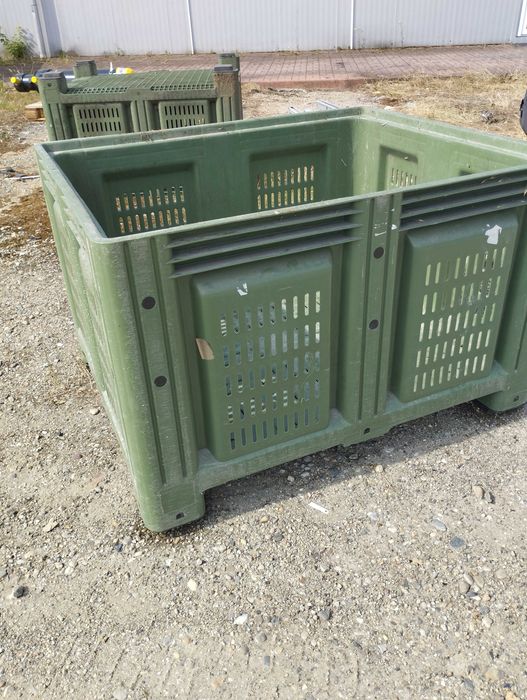 Box palet legume cuva 120x100x85 plastic, foarte rezistent, folosite foarte putin