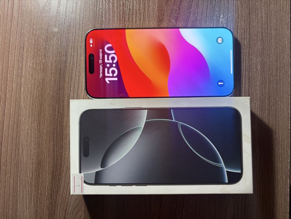 Продам айфон 16 про мах