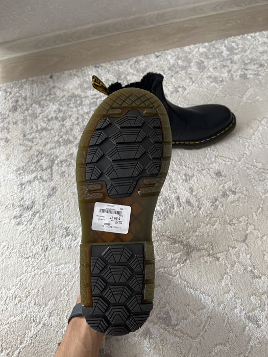 Зимние челси Dr. Martens