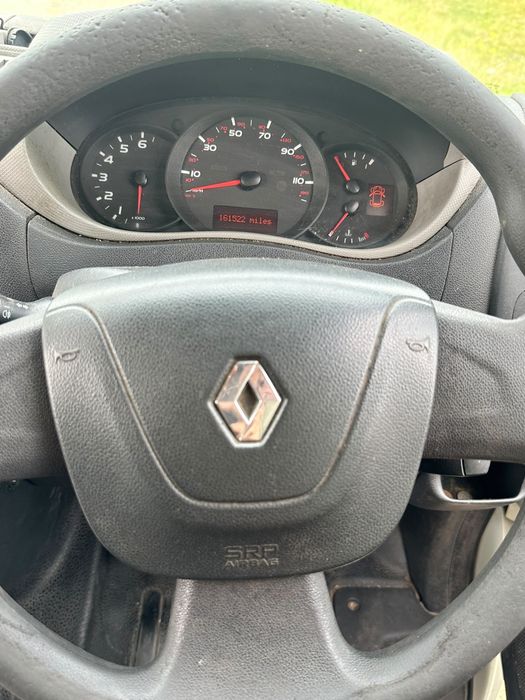 Renault master 2.3 uk