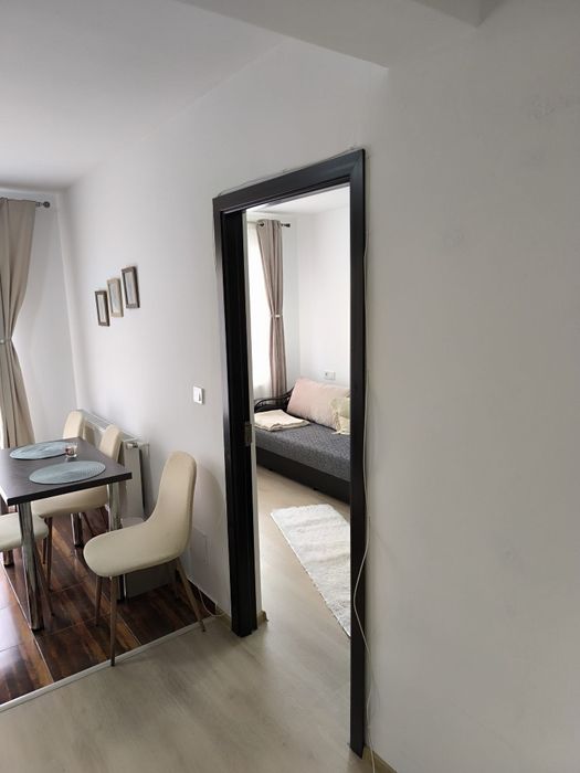 Închiriez apartament în bloc nou