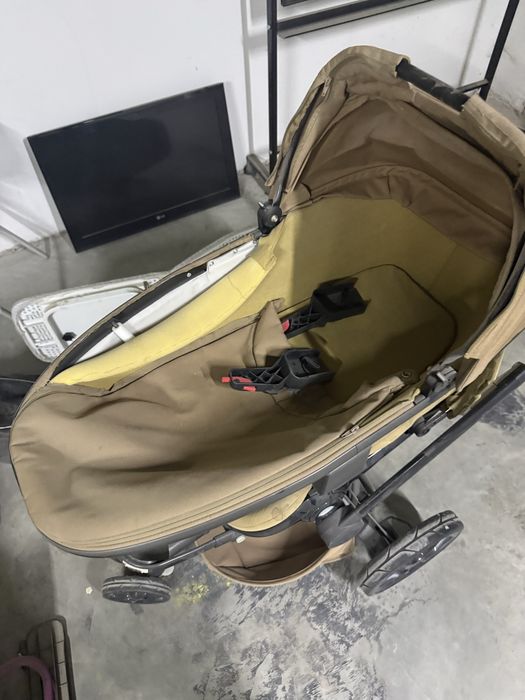 Коляска quinny 2 в 1