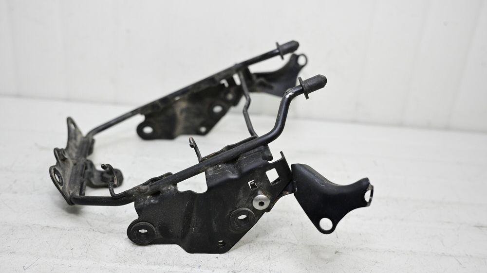 Suport Prindere Cadru Far Suzuki GSR 600 2006 - 2010