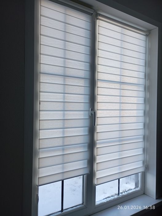 Жалюзи ролл шторы день ночь