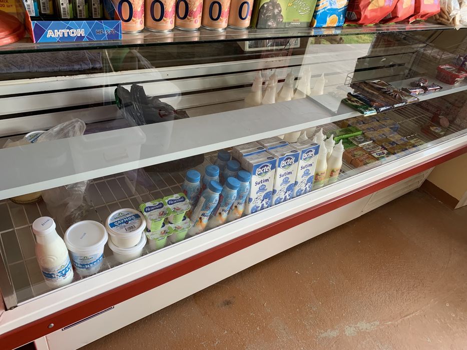 Vetrina haladilnik uzunligi 2.5metr