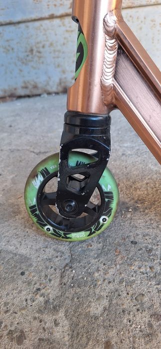 Vând trotineta Oxelo