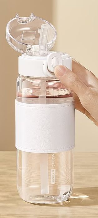 Продам бутылку для воды для детей