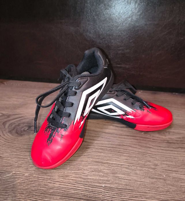 Обувки за футбол