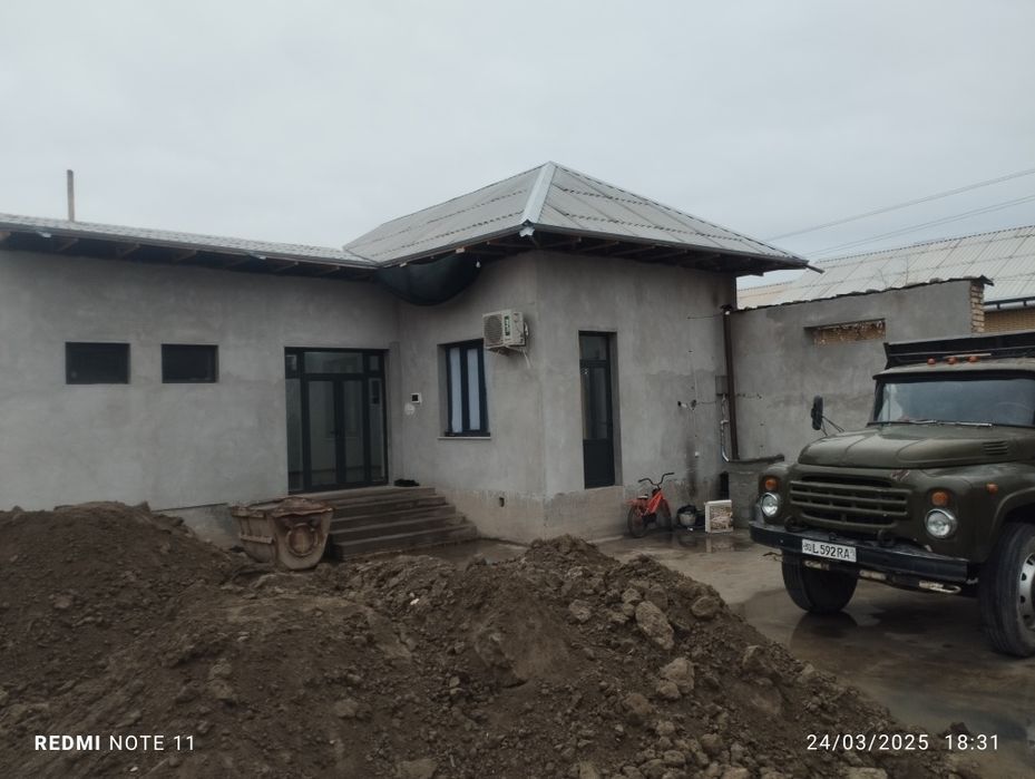 Hovli sotiladi manzil ahillik mahalla