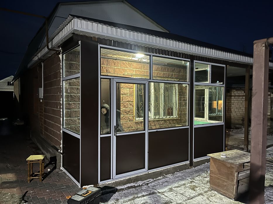 Ремонт пластиковых  окон и дверей