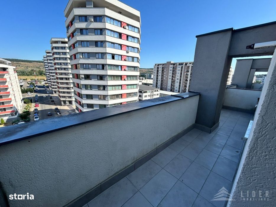 Apartament cu 3 camere de vanzare in , zona VIVO – terasa, si parcar