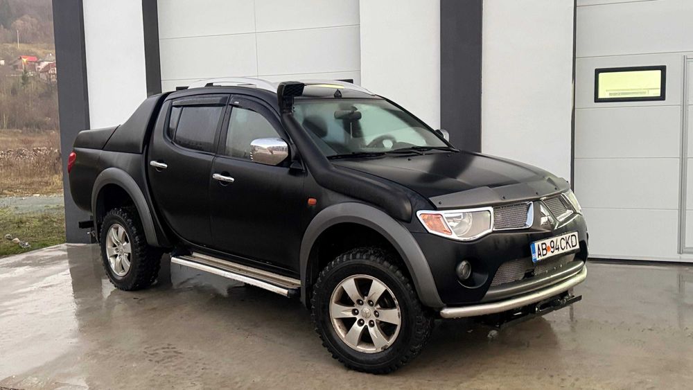 Mitsubishi L200  4x4 Troliu 6.5T  Webasto Hardtop omologat