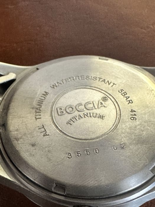 Boccia titanium mecanism quartz.