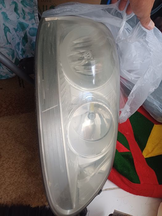 Правая фара vw golf5