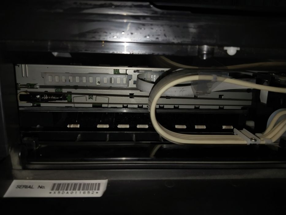 EPSON 3100 L sotiladi yangi
