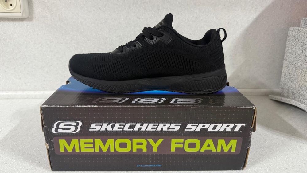 Оригинальные кроссовки sketchers