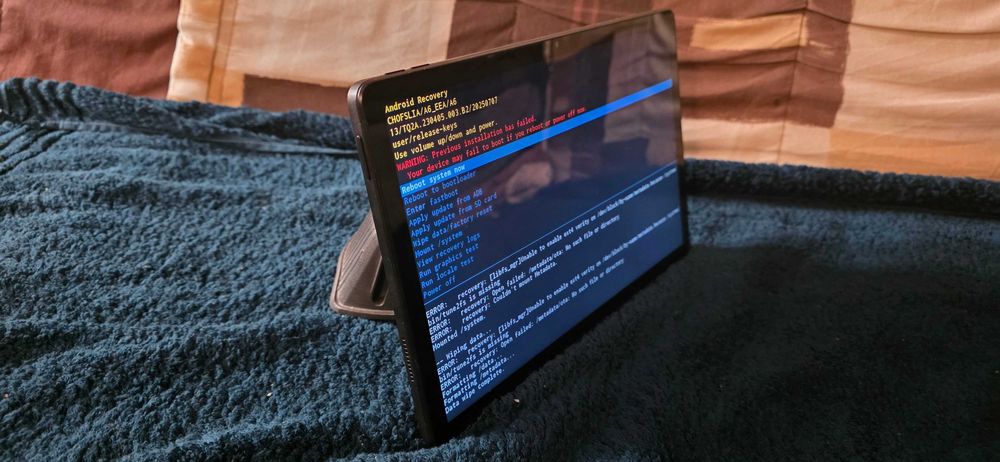 Tableta CHOFSLIA A6 - Defecta !!!