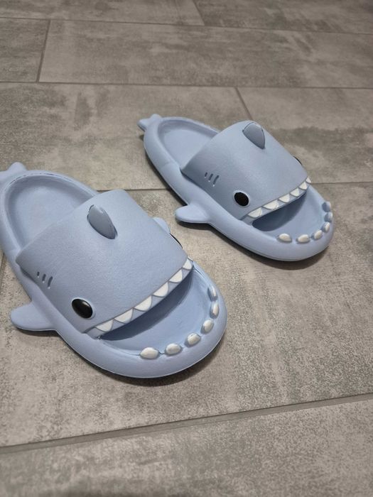 Papuci copii rechin marimea 27 noi nefolositi