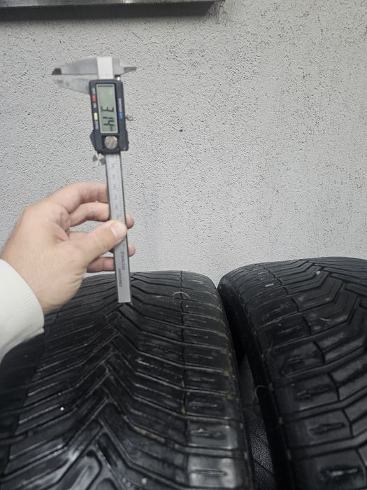 Anvelope all season Michelin Cross Climate + 225/40 R18