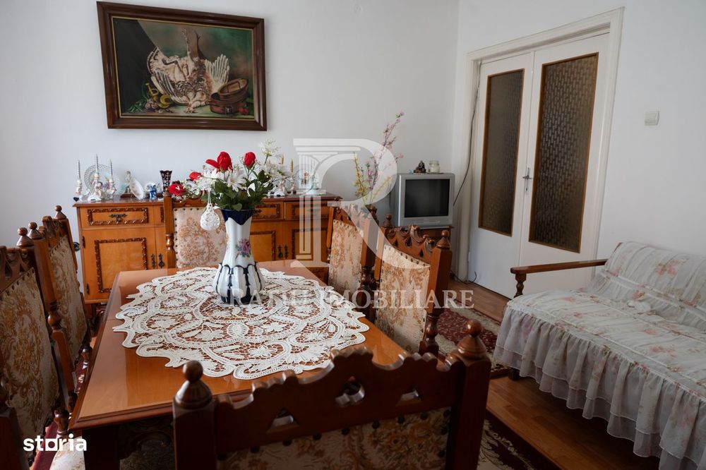 Apartament de colecție în centrul Marghitei | 4 camere | Garaj inclus
