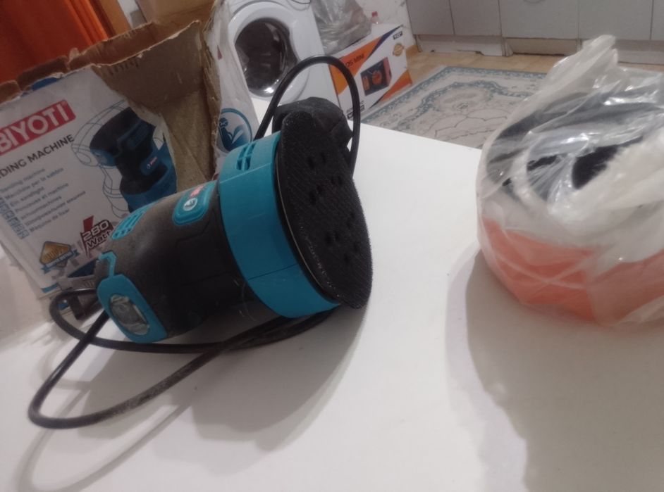 Продам новую шлифмашинку