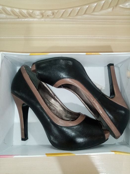 Продам туфли 36 размер