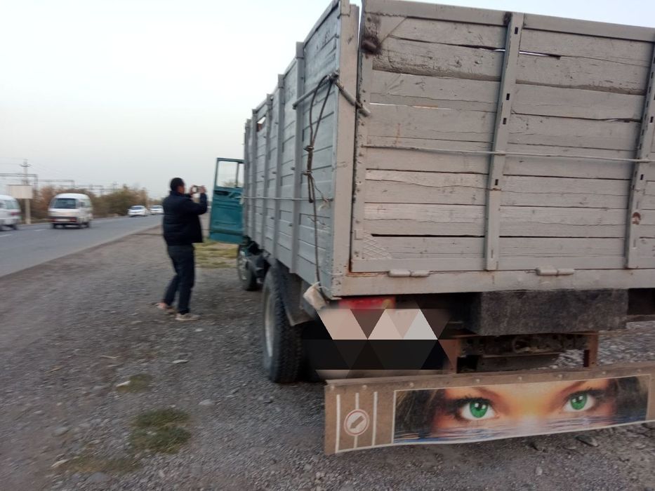 Zil sotiladi.                          ,