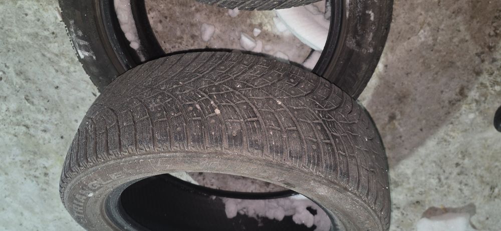 Продаю б/у резину