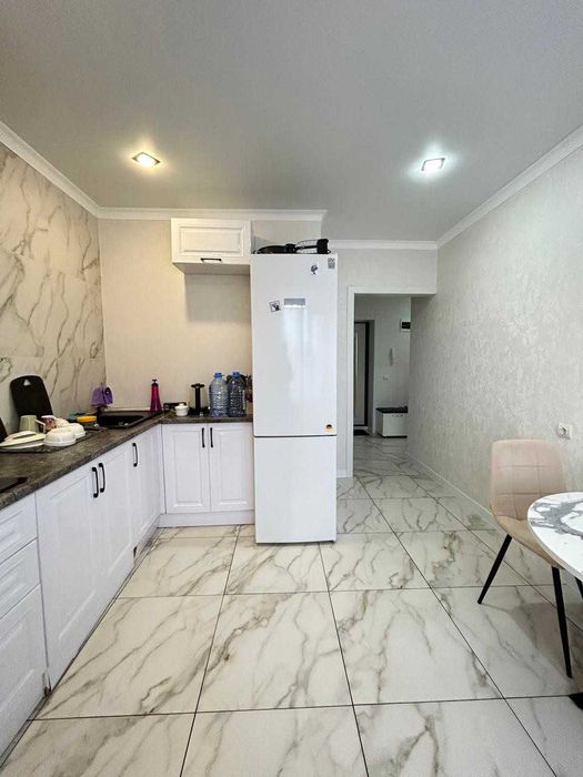 Продам трехкомнатную квартиру