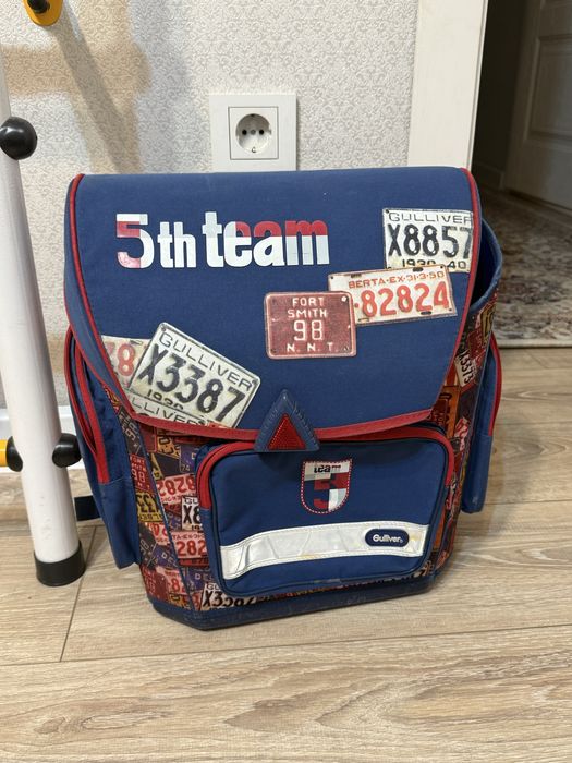 Рюкзак , ранец для школьника