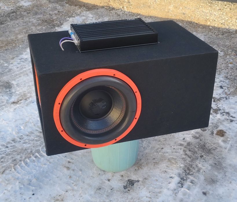 Сабвуфер DL Audio Piranha 12v2